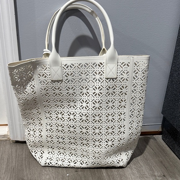 Tory Burch White Perforated Tote Bag - Picture 3 of 3